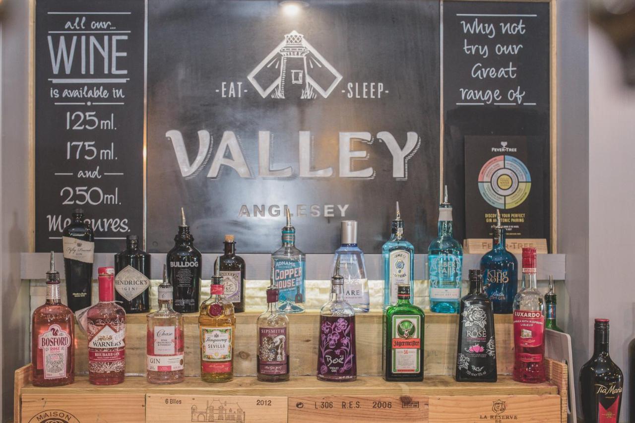 The Valley Hotel, Anglesey Hotel