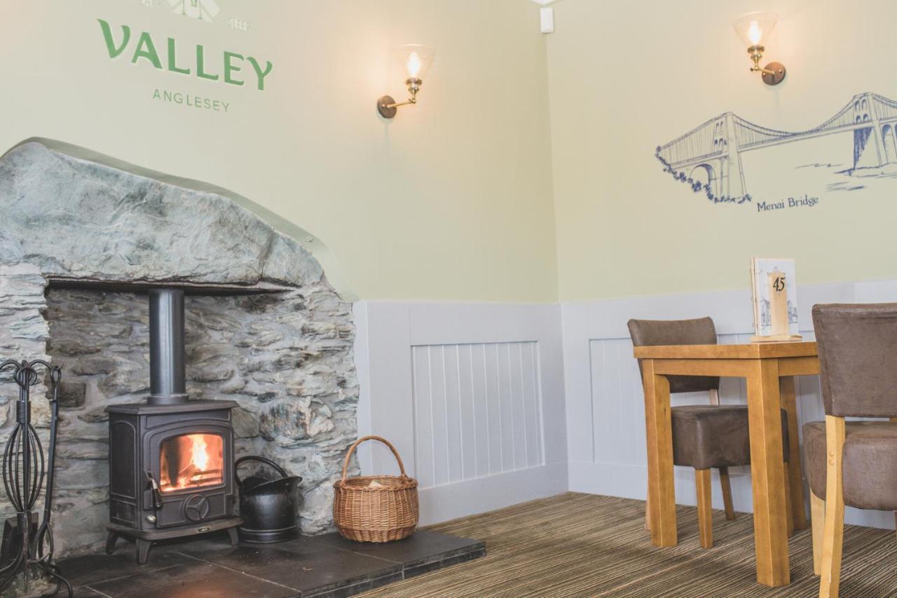 The Valley Hotel, Anglesey