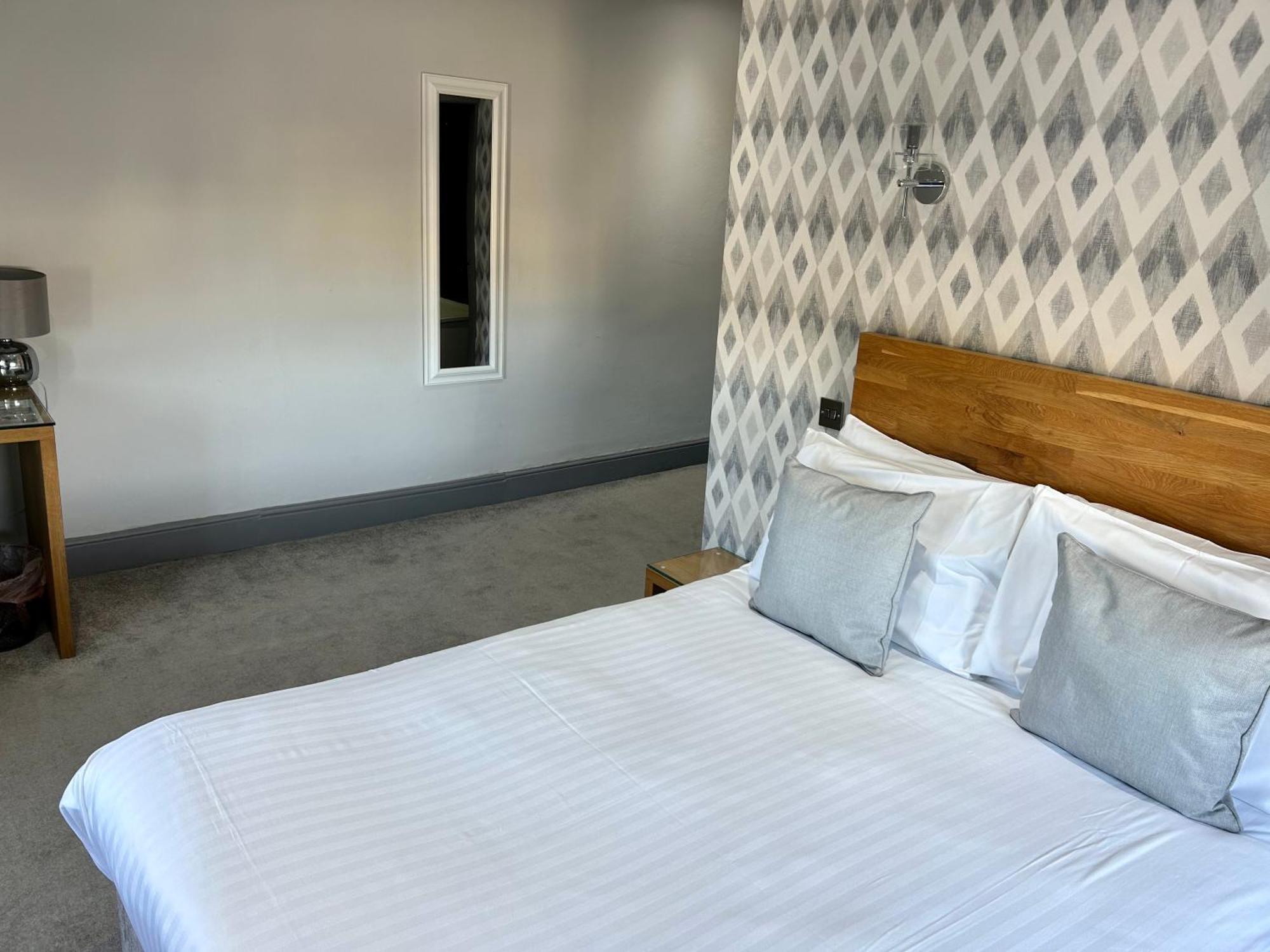 Отель The Hotel, Anglesey 3*