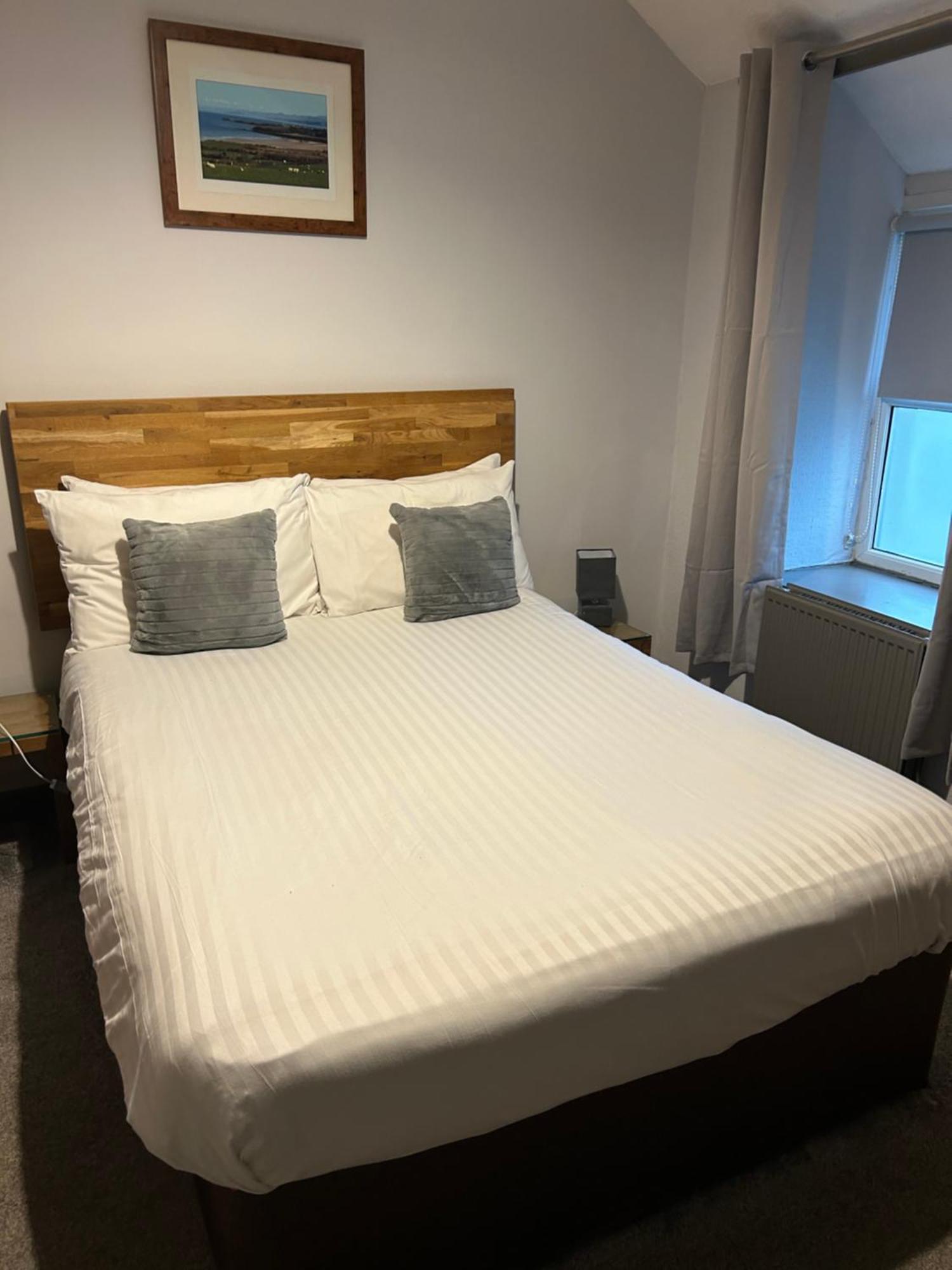 The Valley Hotel, Anglesey 3* Valley